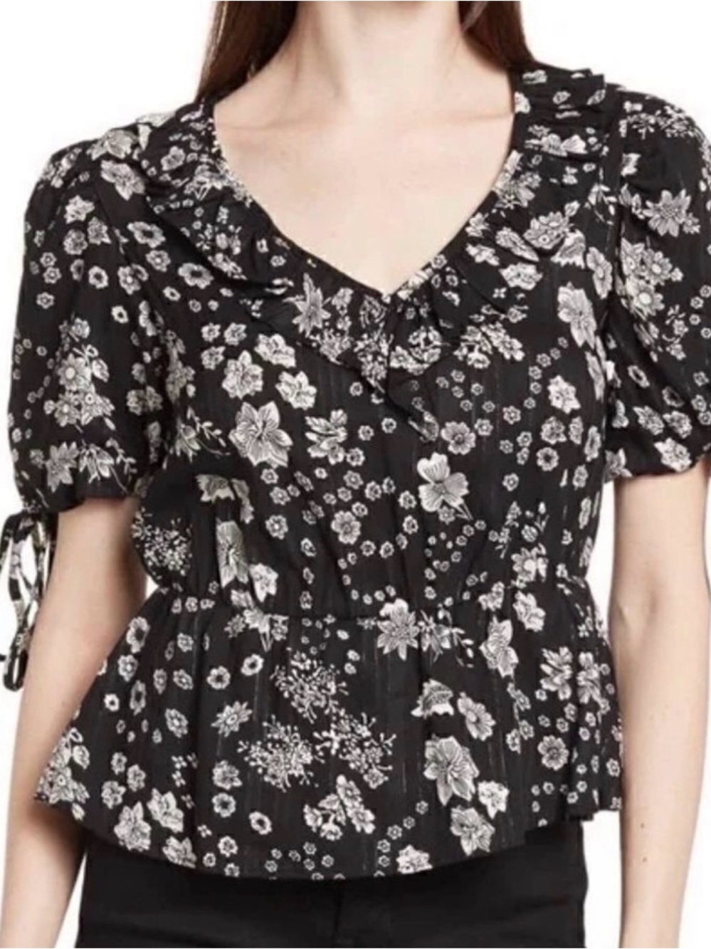 #967 WALTER BAKER Black and White Floral Ruffled S/S Blouse